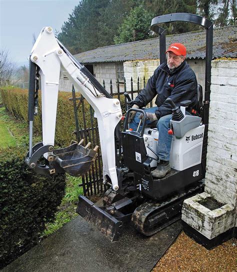 2014 bobcat 418 mini excavator|bobcat 418 mini excavator specs.